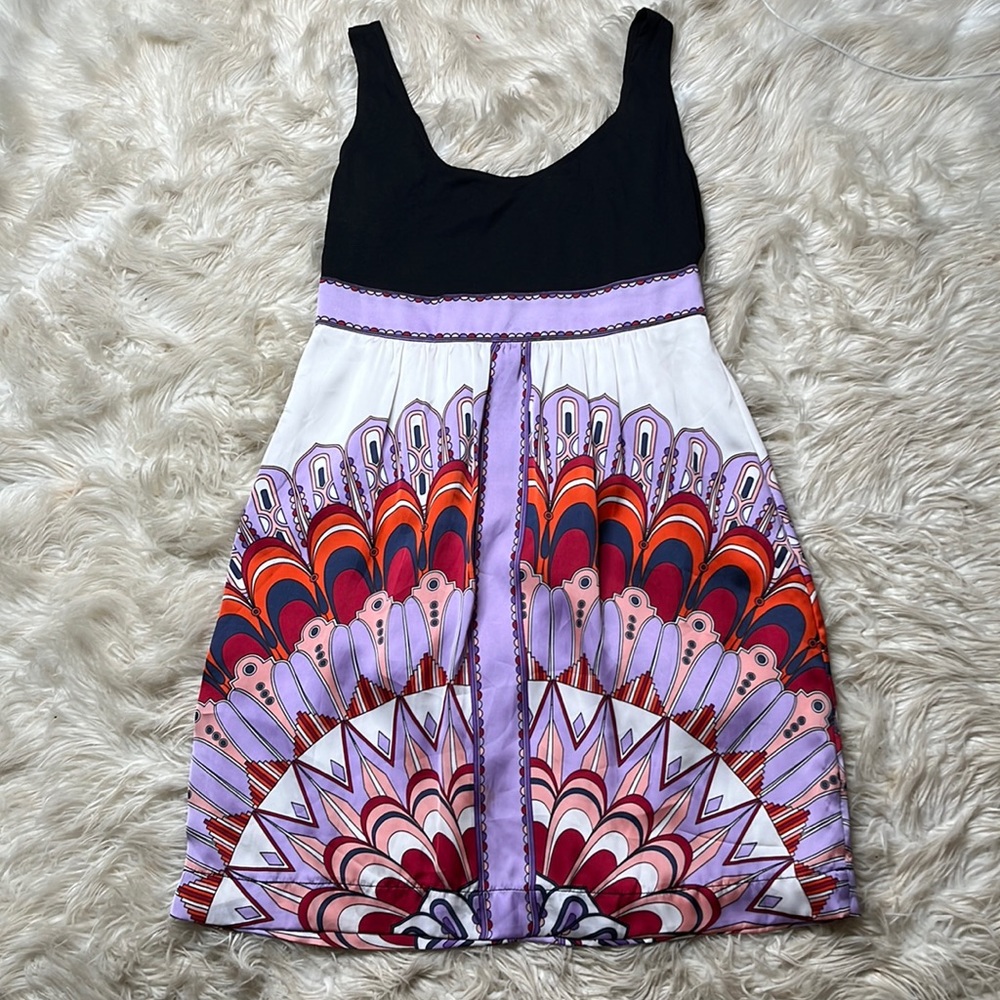 London Style High Waisted print dress Size 8